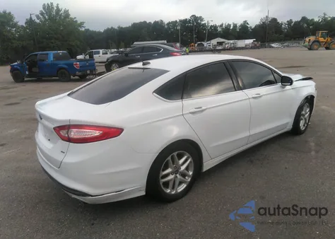 2013 Ford Fusion Se z USA, uszkodzony, nr VIN 3FA6P0H79DR167203